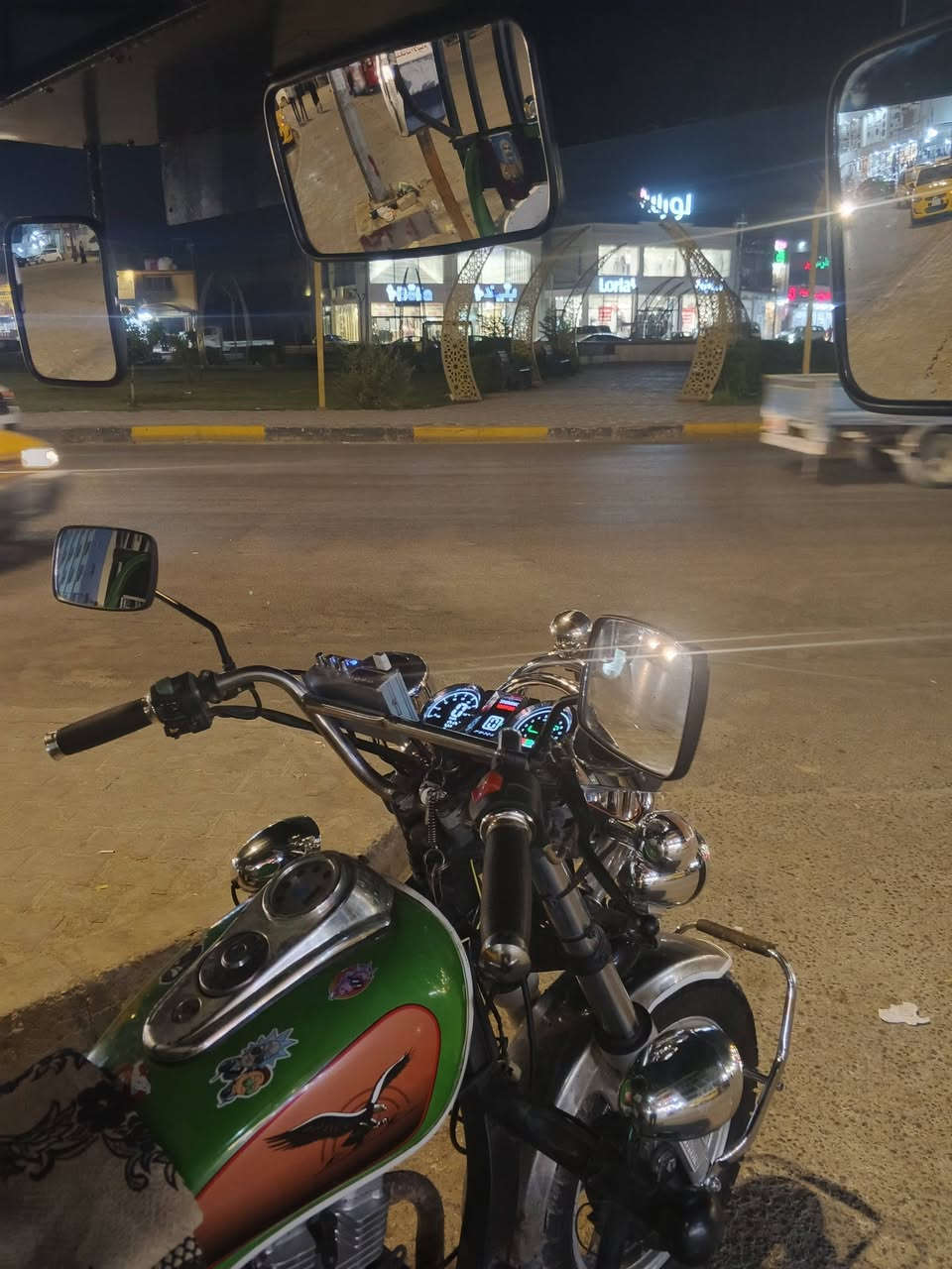 ستوته للبيع مديل 23 عنوان كربلاء حي لعامل خلف سوق لاخير قرب جامع اهل بيت سعره 2200.   هاذه رقم ***********
