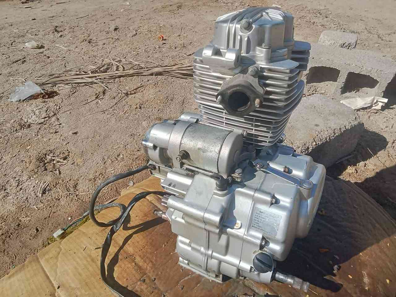 السلام عليكم محرك البيع مديل 22محرك عطلان ما عرف عطل بي محرك بيعه كومت حديد 75 وبي مجال قليل شراي بخدمته


**إذا كنت صاحب هذا الإعلان وتريد حذفه لأي سبب، رجاءا أرسل رسالة إلى الدعم الفني**