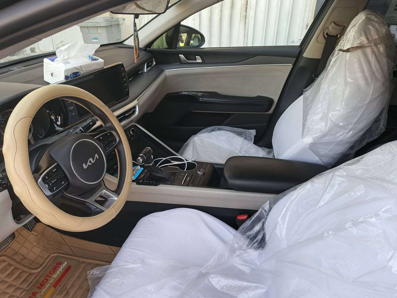 السلام عليكم
كي فايف مديل ٢٠٢٣ خليجي 
مكينه ٢٥٠٠
نص فول 
معوقين.... وكاله عامه 
السعر١٩٣

اتصال على الرقم 
(***********)
