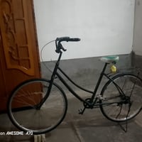 بيسكل بناتي حجم26للبيع السعر 55هاذالرقم الي يحب يتواصل07781996284