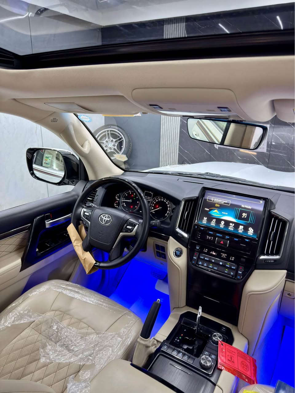 ‎‏Land cruiser GXR  2021     V8      (36 km)
‎‏ Grand turing  بريمي 
‎مثلل زيرو ماشي 36 ألف
‎ماشآءالله  تحدا شرط ماكو هيج نضافطها  📦‏‎
‎‏‎ملاحظە : الاخوان رجائن بس بیع نقد بدون مراوس📌
‎أخت زيرو بل كارتون 📦📦
‎لاندکروزر 2021 گرانتۆرنگ بریم اصل بشرت
‎‏‎💎محرک 8 سلندر 
‎‏‎⌛️ماشي 36,000 ألف شرط فحس شريكة
‎‏‎💎 بسمطين  +سماعة بيلادي +فرشات بيلادي مجوود 

‎‏‎💎 مكفولة كفالة عامة من الدعامية إلى الدعامية
‎‏‎ 💎 بدون صبخ .بدون بارد  ،بدون رصعات ،بدون حتى شخط
‎‏‎دعاميات هم بدون صبغ ،رمل مابي ،لحية بدون صبخ ..بقية كلها بشرط

‎‏‎🧬فول فول مواصفات
‎‏‎شاشة كبير لمس 5كاميرا حاسة رادارات
‎‏‎كاميرات 3 شاشات سيلاد فتحة سقف 
‎‏‎كشن جلد كشن كاراباي شحن موبایل  8 اريباك تبريد مركزية
‎‏‎بصمة تشغيل عن بعد باب جاك سلاجة ليد زينون 
‎‏‎تحكمات ستيرن دبل فوليوم فورويل هوك
‎‏‎سيارة بها 2 بصمة من شركة جديد جدأ 
‎‏‎سيـارة عل نظافتها احسبها صفر زيرو

‎💎 تخم تاير دنلوب الاصلي

‎‏‎ 💎محرك كير بشرط مامفتوح
‎‏‎سيارة حيل نظيفة كلشي عل بلاد لوك
‎‏‎سنوية زنكة كلشي جديد مدفوع 2031
‎‏‎باسمي السنوية بشرط تحويل و خرامة 
‎‏‎سيارة مابيـها دينار مصرف كامل من كل نواحي

‎‏‎♻️نفسي يوم /تحويل و وكالة حاظر 
‎‏‎📍مكانك /داخل سليماني
‎‏‎💵 سعر 578 سعر  $ 
‎☎️موبايل/ *********** السليمانية, العراق
