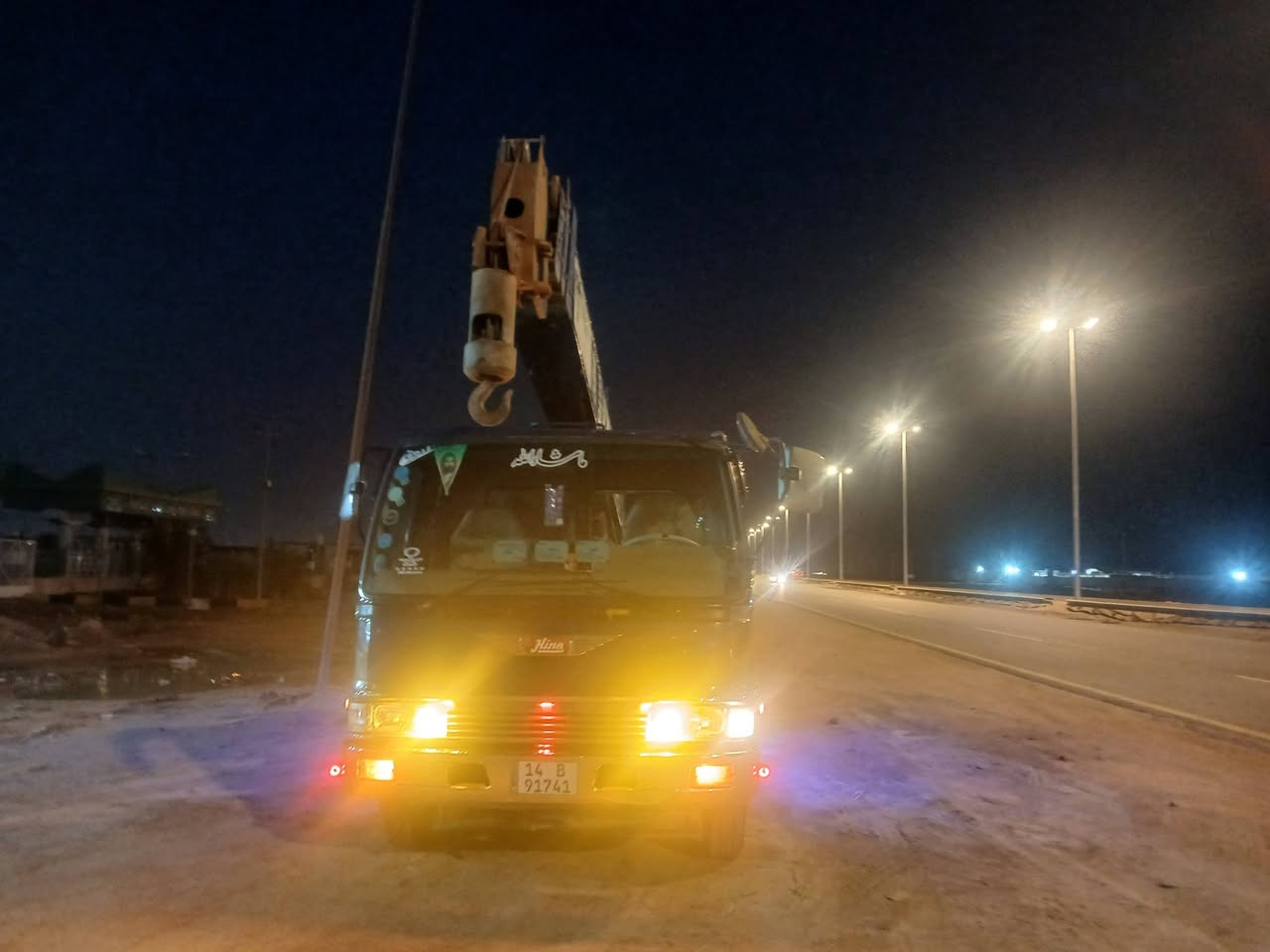 سلام عليكم كرين للبيع دخول جديد 2018 جاهز مكاني بصره ***********
