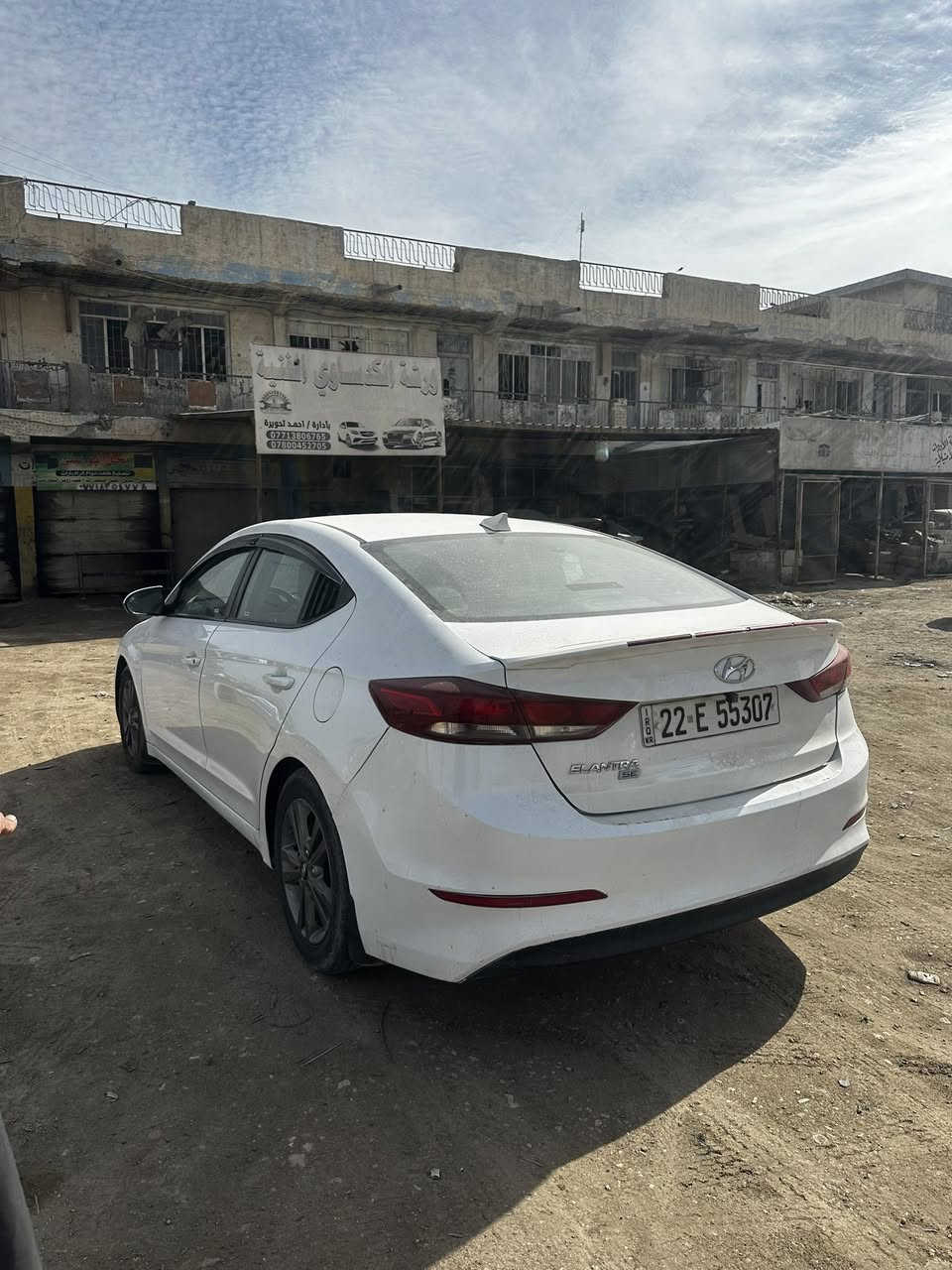 سلام عليكم النترا موديل 2017 رقم شمالي جديد لون ابيض 3 قطع صبغ ماشيه 185 الف مكان السياره بابل الحصوه 
للتواصل.   ***********
