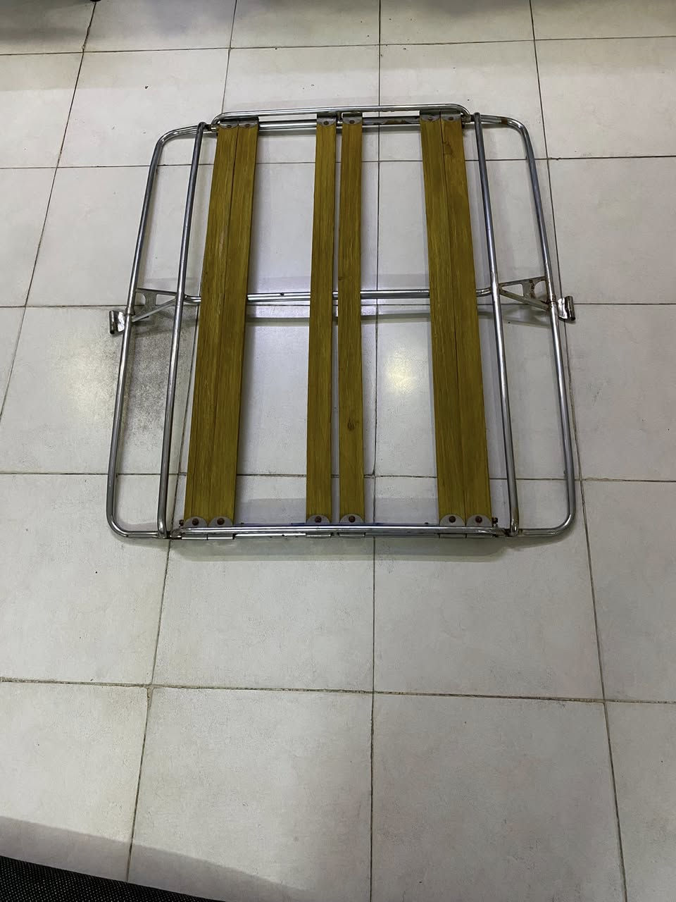 السلام عليكم سيبايه مال بيجو  حيدر السحاره بيها زنجار قليل رايده ١٢٥ وبيها مجال قليل 

مكاني بغداد ***********
