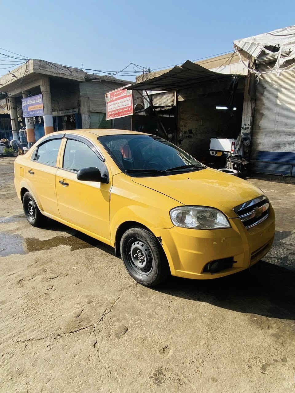 السلام عليكم افيو 2010 مفتوح كير عادي السياره جاهزه ومابيه ضربه كفاله ب25$ رقم اسود ابيعك حديده بدون امداور يعني ابيعك#كلك #كلك مكاني نجف *********** كير مكينه حداديه تخم تاير باتري ربع مذب عليه بدون ضربه مكفوله
