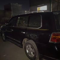 لاندكروزر 2014 مكفولة كفالة عامة   #السعر 4 شدات و 20 ورقة وبيهه مجال ...