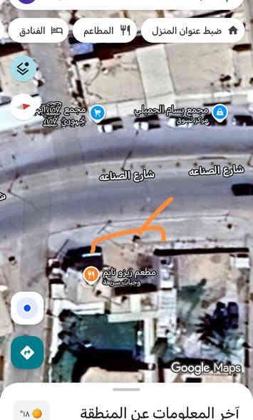 السلام عليكم ورحمة الله وبركاته يوجد قطعه ارض للبيع الموقع يم مطعم ريزو تايم عل الشارع العام  الأرض تجاري الواجهه ١٢ ونص العمق ٨ متر الستفسار مراسله خاص او واتساب ***********
