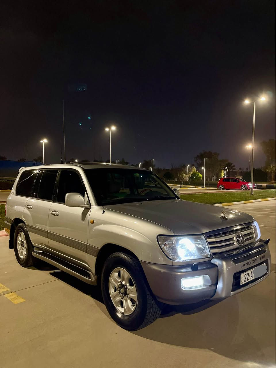 مۆنیکا مۆدێل ٢٠٠٦ فول مواسەفات ( دیفلۆک ) GXR .V6 
گێڕ و مەکینەی بەشەرت سەرف و بوخار و دوکەڵ و دەنگی نییە تەپەی گێری نییە بەشەرتی ١٠٠ فیتەر بێ بۆیاغ هیچی پێوە نییە ٢ شوێن ساردی هەیە پێوەی دیار نییە سەقفی وەک شوشەیە بەشەرتی ئەوەی قۆپی نەبێت غازی ئیتاڵی بۆ بەستراوە ٤ تایەی لۆکی لەژێرە تەحویل و غڕامە و بەناو کردن بەشەرت رەقەم و سەنەوی تازەیە دەعامی بۆ دەعامی چرکە و ٥٠٠ دۆلار بشکێنە تەبرید و تەقە و رەقەی بەشەرت بەرگی دەرگاکانی وەک بیلاد ماوە سەقفی بەرینەداوە سعری ٢٠٣ گەڵاو کەمێک محامەلەی تێدایە *********** أربيل, العراق
