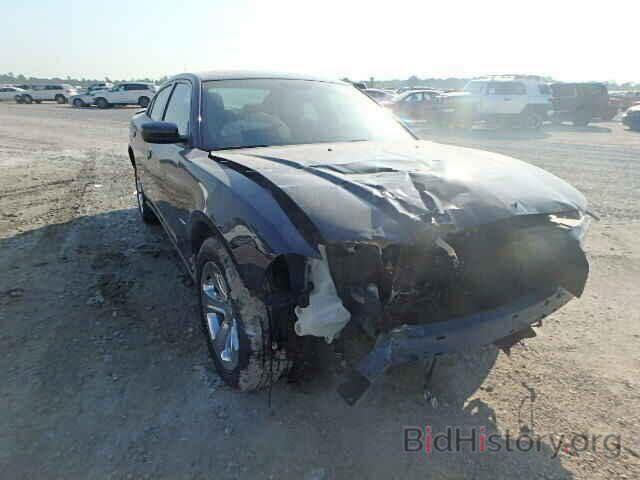 السلام عليكم من رخصت صاحب الكروب عندي جارجر RT2014 مصبوغه عام حادثه جاملغ وبنيد من امريكا رقم بغداد السعر 125 المكان بغداد ***********
