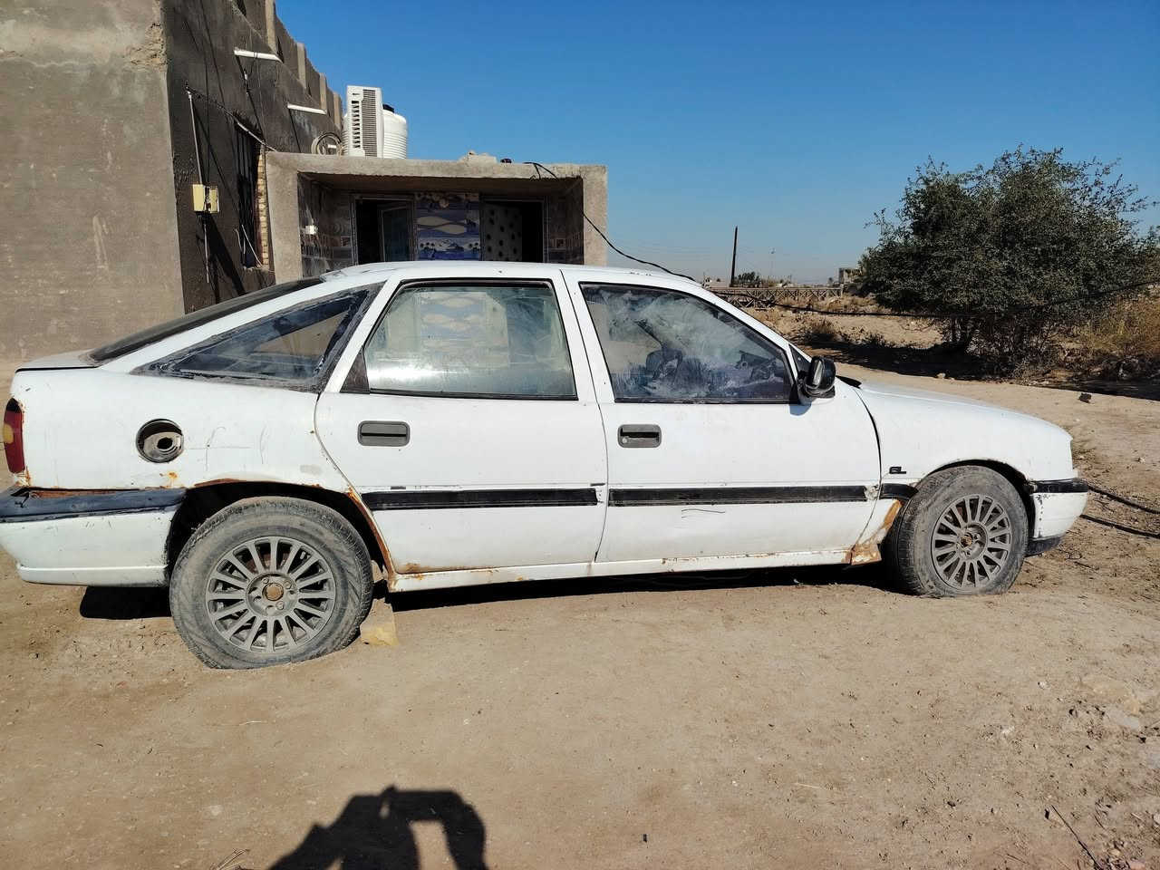 سلام عليكم
فكترا موديل 1992 رقم كربلاء الماني للبيع السعر ١٢ ورقه مكان السياره السماوه للاستفسار الاتصال على الرقم ***********
