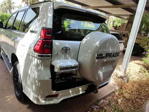 السلام عليكم 
للبيع برادو 2021 TXS 

 

رقم اربيل

مكفولة كفاله عامه 

بيها فقط زلغه بالدعاميه كلش صغيره

ماشية 53الف km 

مكاني بغداد 

تحويل ثاني يوم 

 $480

للاستفسار ***********
