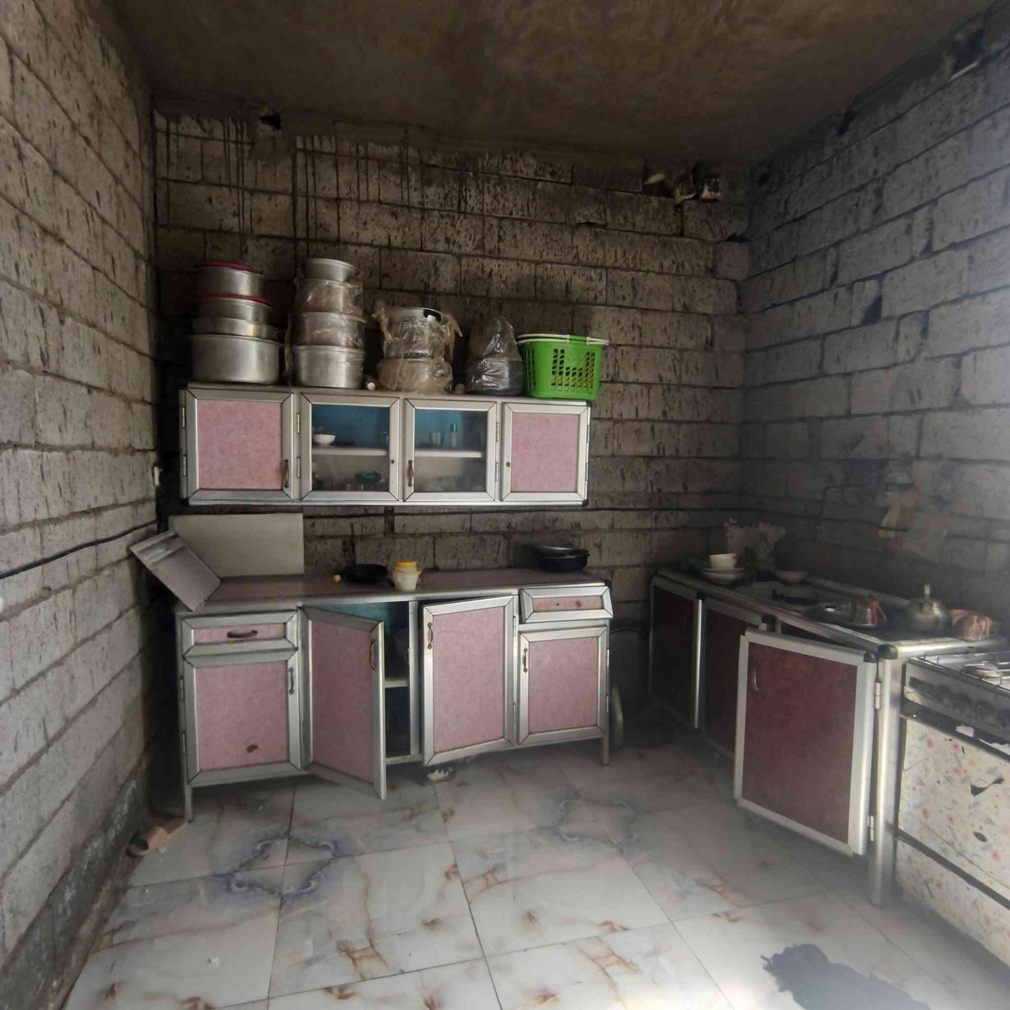 بيت للبيع بغداد النهروان خلف اسواق المدينة
المساحة 250متر غرفتين واستقبال وصاله ومطبخ.
للأستفسار ***********
