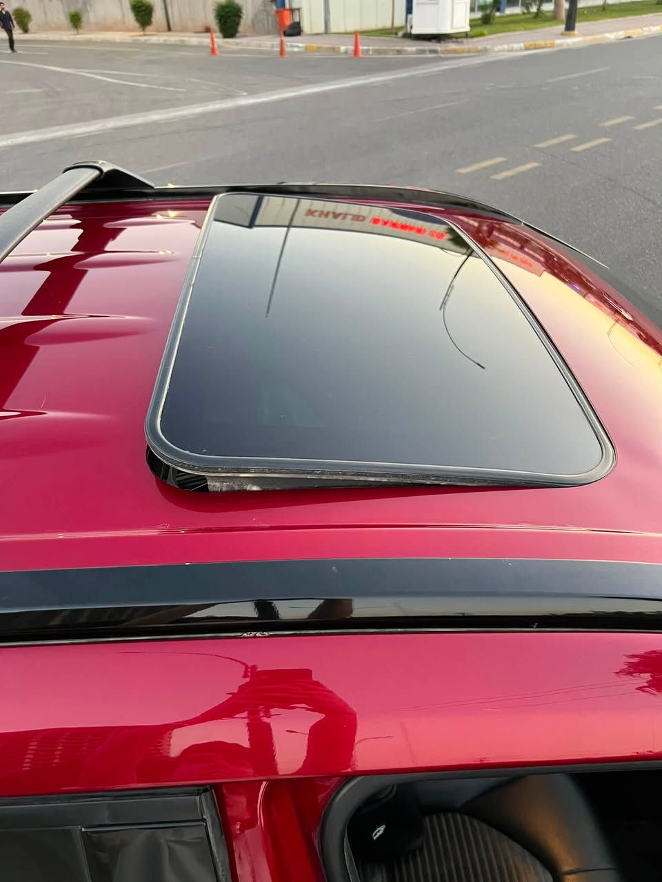 هايلندر 2021
فول موصفات XSE
مكينه V6
لون كرزي🍒
كشن VIP
ضرر موضح بصور 
سعر 250 بيه مجال
مكان سياره دهوك 
***********☎️
