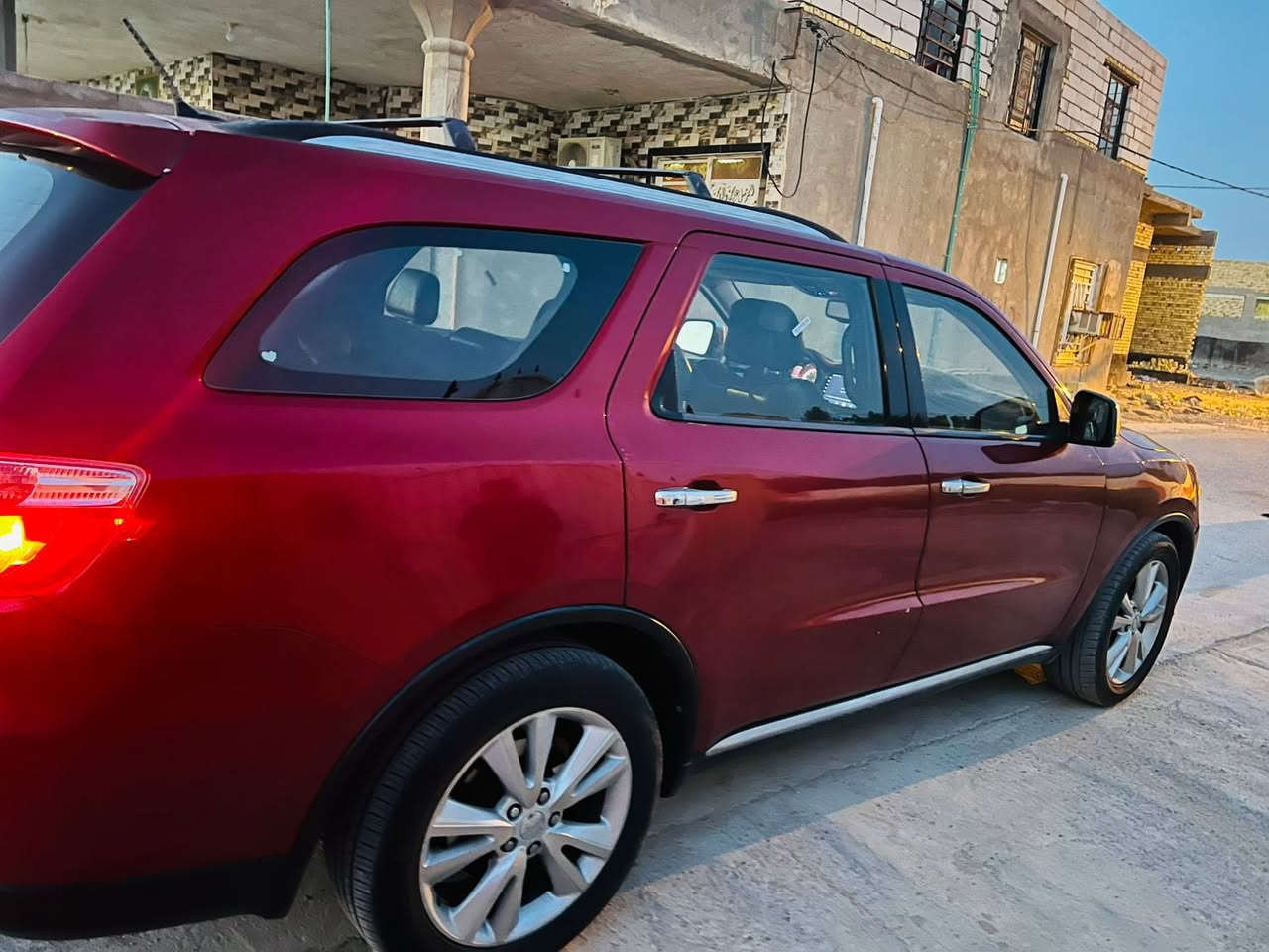 السلام عليكم دورنكو 2011 مكينة هيمي 8 سلندر 5700 ضربتهة جاملغ وبنيد فقط جاملغ الايمن مبدل وسونار مالتهة موجود تبريد تدفئة فتحة سقف جاهزة السياره مناقصهة شي رقم بغداد مشروع وطني مكانهة ناصرية سعر 150 وبيهة مجال رقم الهاتف
***********
