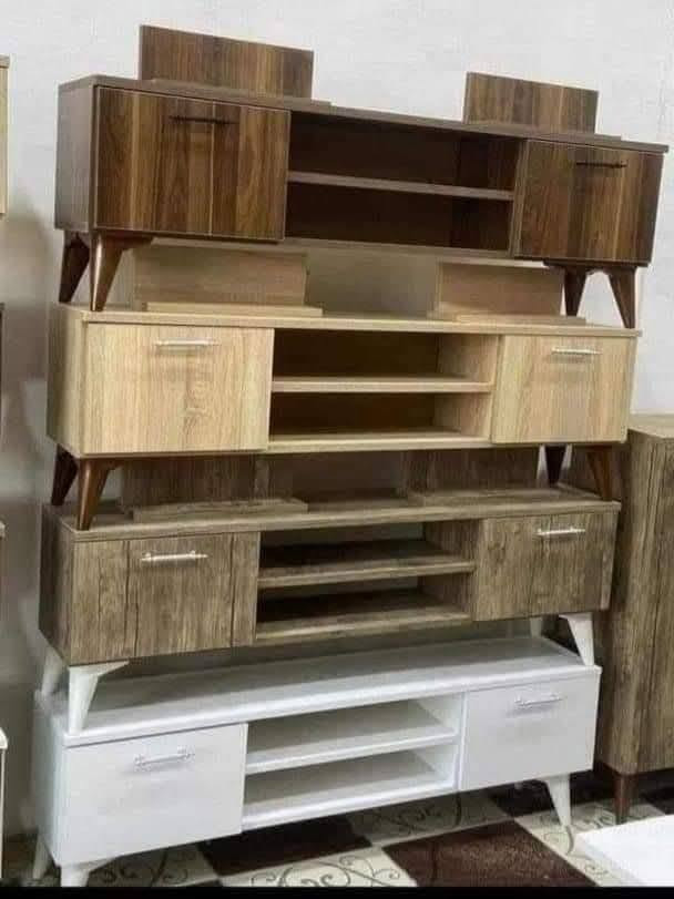 ✨ طاولة تلفزيون أنيقة وعملية ✨
📏 المقاسات: 170 × 55× 30
🎨 متوفرة بعدة ألوان
💰 السعر: 27 دينار فقط
✅ تصميم عصري
✅ مساحة تخزين مرتبة
✅ مناسبة لجميع الديكورات
📩 للحجز والاستفسار تواصل معنا الآن 🌸


**إذا كنت صاحب هذا الإعلان وتريد حذفه لأي سبب، رجاءا أرسل رسالة إلى الدعم الفني**