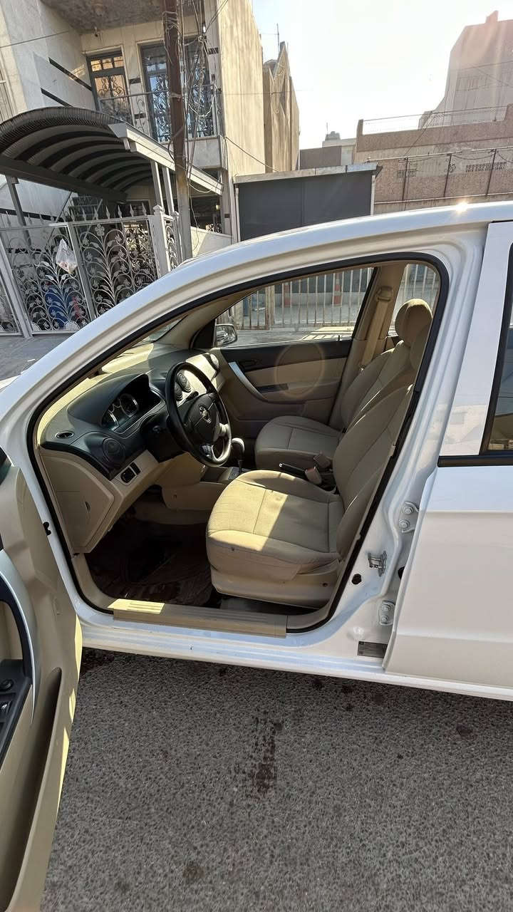 افيو شركة العامة 2011
السيارة جديدة ماشية 53900 السيارة على وضع الشركة بسمي 
صبغ دعاميات ثنين ودوس ثنين مكاني بغداد 
والسعر 80 
***********
