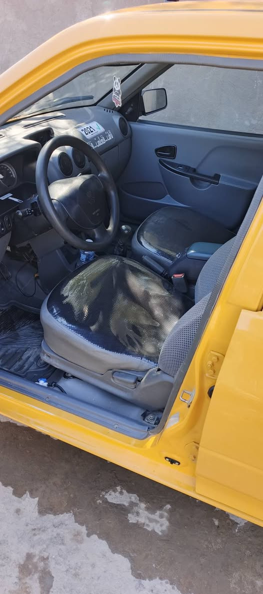 سلام عليكم سايبة موديل ٢٠٢١ كفاله عامة تخم تاير باتري جديد مكينة كير جدد تدفهة تبريد تخم تاير مصفرة هية سيارة لوك لسعر ٦١ و بيهة مجال حق لجية ***********
