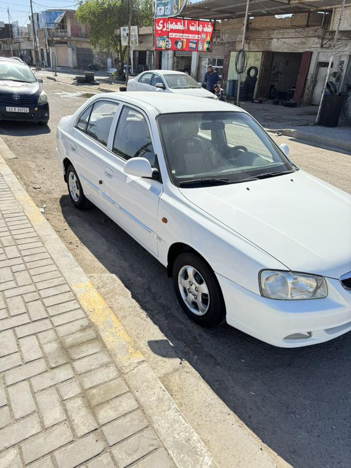 فيرنا 2012 اوتوماتيك باسمي جاهزة بية مكانات تكشير مصبوغات وبية سونار رقم بغداد 78 ت ***********
