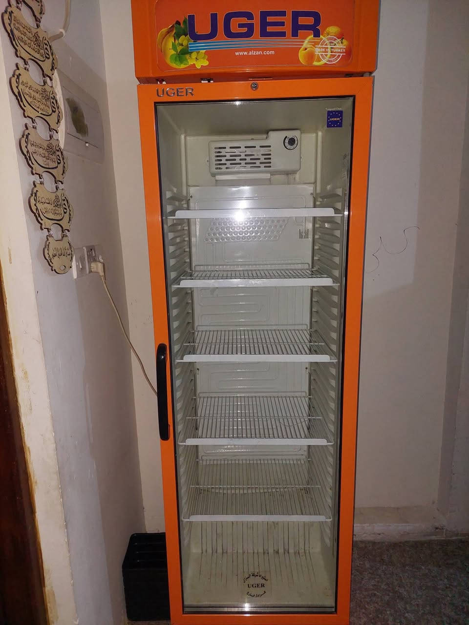 السلام عليكم
عارضات للبيع مستخدمات شي قليل سعر ٣٠٠ ألف الواحد شركه( يكور) الغنيه عن التعرف أبيع على الضمان بعدهن مال شركه مكان بغداد حي العامل *********** ماكو أي حجز
