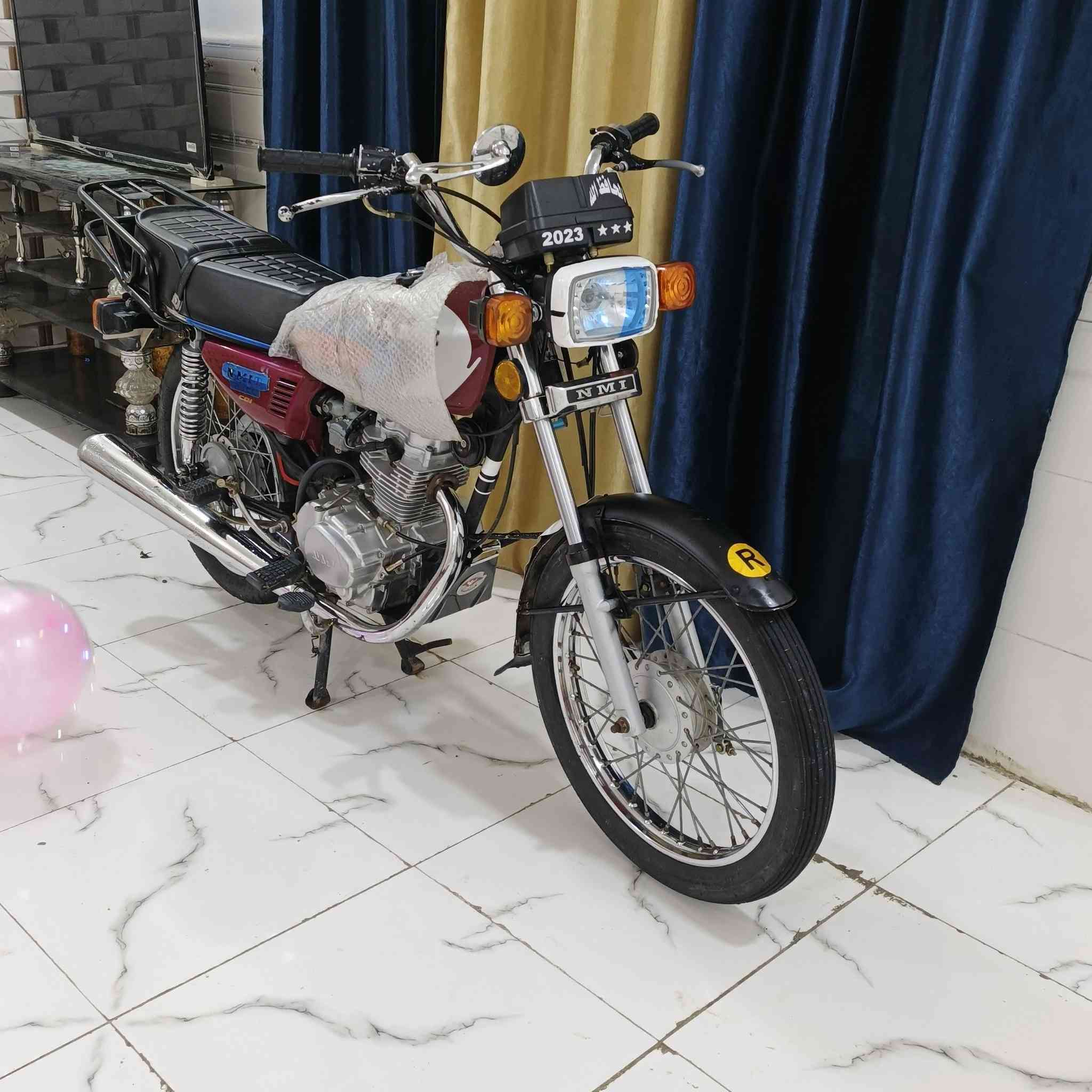 سلام عليكم دراجه اربعه كير شاصي 15ابشهر 11تعمير 24اصلي دراجه نضافه فول صوتها ناعم السعر 850وبيها مجال مكاني كوت شارع النفط ***********
