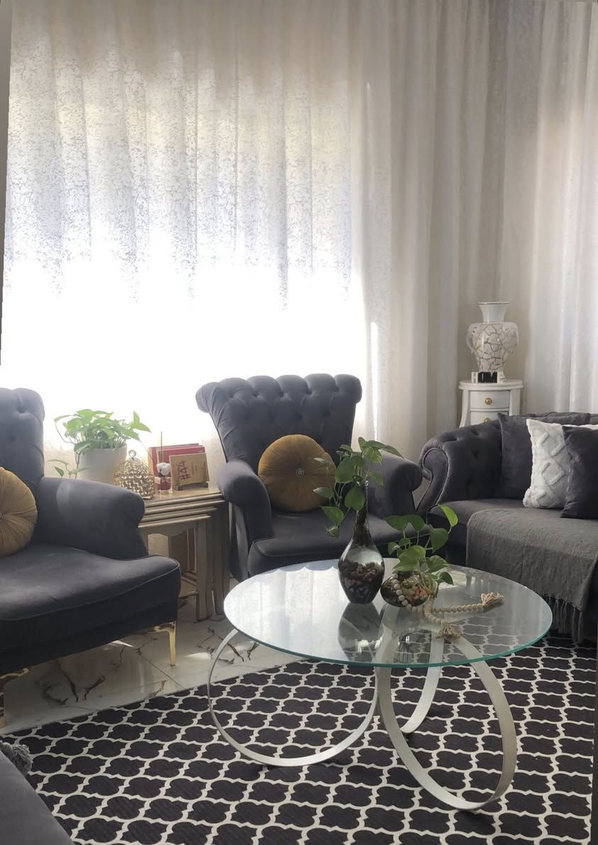 تخم قنفات تركي ثقيل 8 مقاعد وبوفية تلفزيون 3 قطع مفصولة وياهم الطبله الوسطية السعر مليون وربع وبيهم مجال بسيط المكان بغداد


**إذا كنت صاحب هذا الإعلان وتريد حذفه لأي سبب، رجاءا أرسل رسالة إلى الدعم الفني**