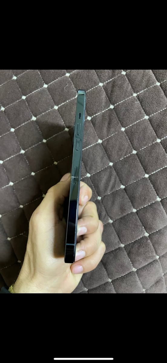 ايفون 12 برو ماكس
لون ازرك 

ذاكره 128 

بطاريه 100 

نموذج ZA

دبل سيم كارت 

جهاز مبدل شاشه وبطاريه وفيس ايدي متوقف 

سعر 290

مكان موصل لايسر 

للاستفسار اكثر متوفر واتساب+خاص 
***********
