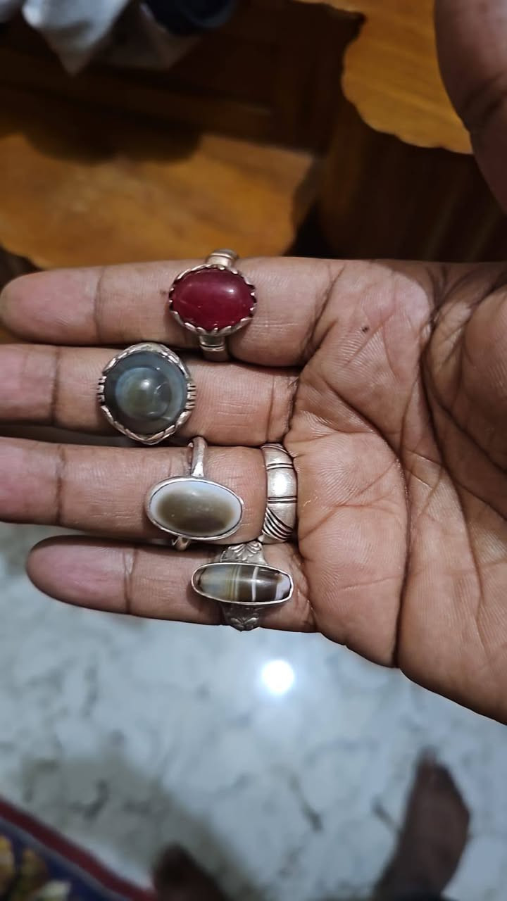 سلام عليكم محابس البيع قديمه زينات يشهد الله مكاني ميسان المشرح شراي خاص ويدلل
