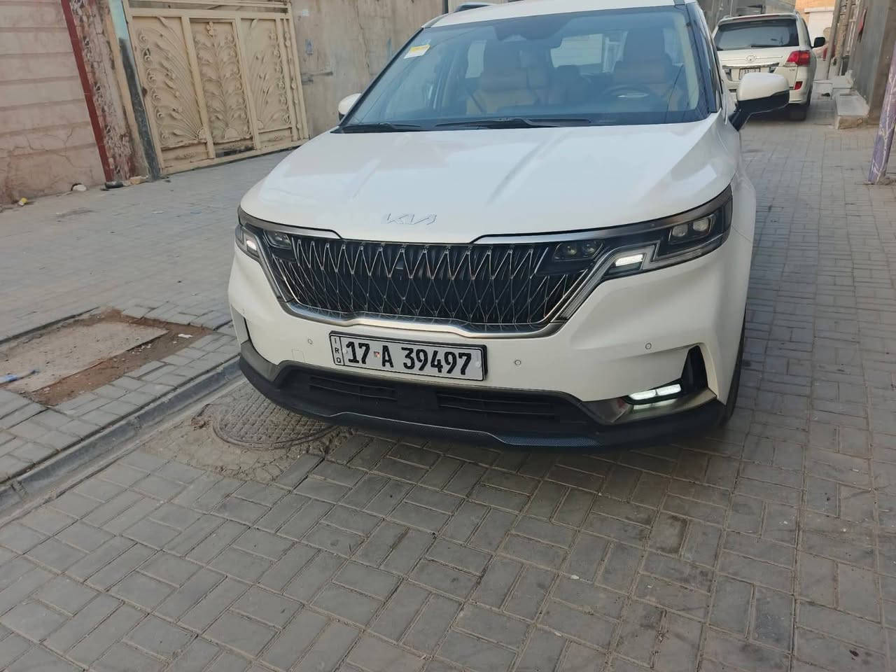 كيا كرنفال 2023 
وارد كوري بانزين غاز فقط 
بيع سريععععععععع 
كفالة 
بيع سريع 
مواصفات فول للأخير شنو ابالك بيها 
بيع سريع 
بصمة ابواب وتشغيل 

تشغيل عن بعد 

كير ماوس 

بردات كل الأبواب 

ابواب كهرباء 

جنطة كهرباء 

كشنات كهرباء وتدفئة وتبريد 

5 كامرات محيطية 360 درجة 

ويل كب كروم 

مري شفط 

عداد دجتل 

بك لايت لد 

لايت زنون + اشارة لد 

كشافات بلاجكتور 

اوتو هولد 

هاند بريك بصمة

تبريد 3 قطع + شاشة منفصل 

الأبواب بيها انارة من الداخل 

رادارات امامية وجانبية  وخلفية 

توقف ذاتي 

تحديد مسار 

قيادة ذاتية 

السيارة ماشية 19 الف كيلو حقيقي ما مصفر ولا ملعوب بيها 

سيارة وضع الشركة 

رقم مثنى مداور مباشرة

تحويل مباشر 

مكان السيارة السماوة قضاء رميثة 

السعر 320ورقه بيه مجال 
بخدمة ال شراي وعلي 
للاستفسار    
*********** رقم ثاني ***********
