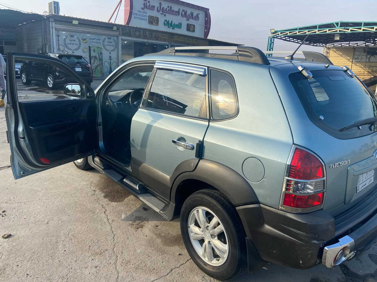 توسان 2009 رقم إنبار  كامله من كلشي مابيه نقص بيه صبغ باب خلفي اثر حادث بسيط السعر 110 
***********
