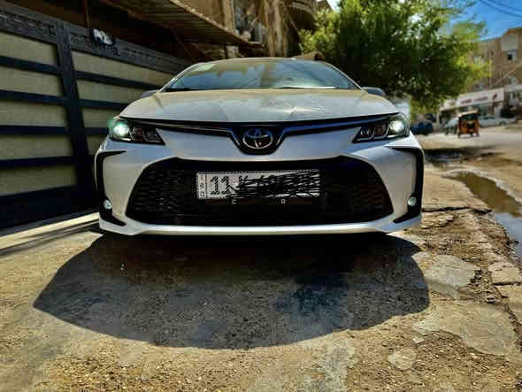 السلام عليكم 
كورلا خليجي موديل 2025 زيرو مرقم بغداد بسم الشركة 
فتحة بصمة جلد رادار اشاير بلمري قطعتين تبريد لايت زنون
بقيت المواصفات معروفة السعر 155 او 22 مليون 
العنوان الشعب رقم الهاتف ***********
