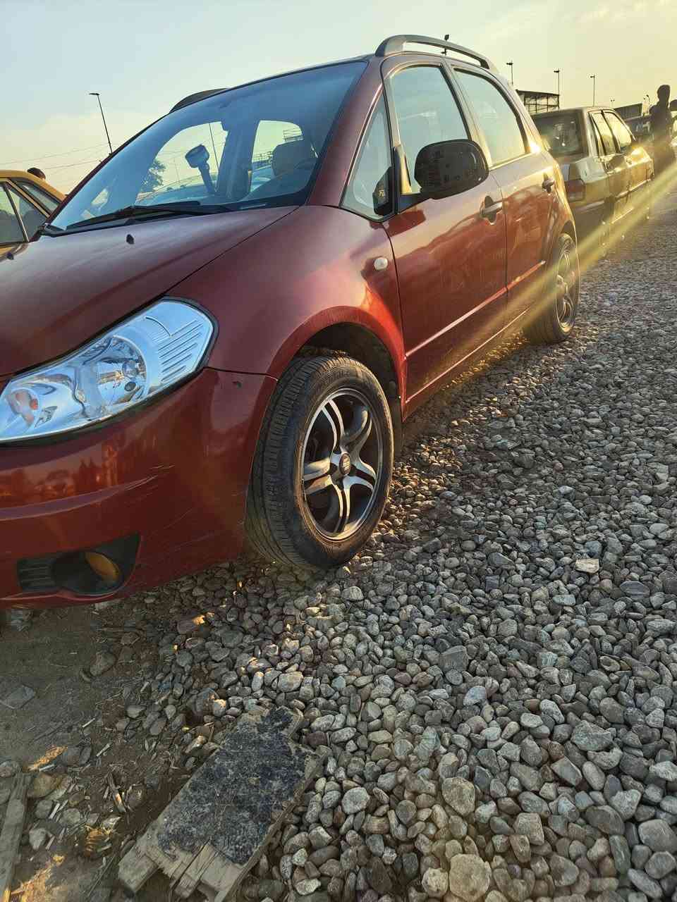 سازوكي SX4 2013
محركها 1800 
ب60 رايدها 
بالشعب مكاني 
***********
موجود واتساب
