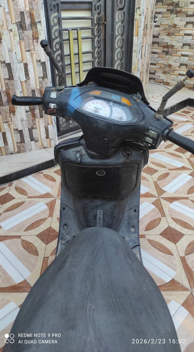 سلام عليكم  درجه فراشه 
*********** البصرة, العراق
