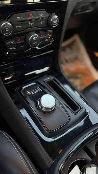 اوباما S ماشيه ، 69 منضومه غاز جديده صبغه جديده 
ما مشتغله على خط 
بسمي سنويه 30
لايت زنون تخم تاير جديد 
22/17معلايه/سعر 205/ما متواجد عل فيس ***********
