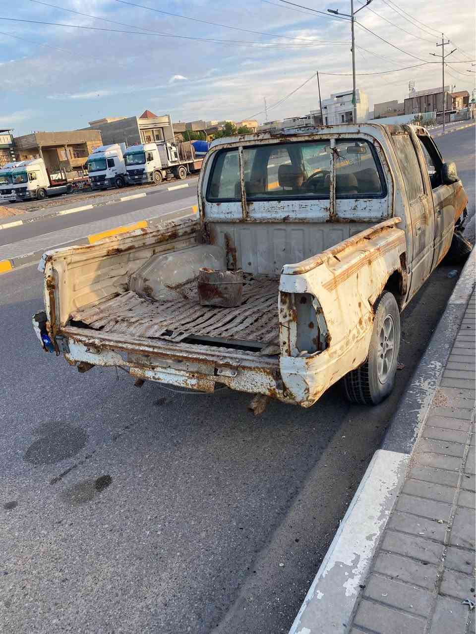 بيكم للبيع  رقم بصرة بسمي سعر ٢٠ تصقيط مصفره ضريبه وغرمات عنوان بصرة القبله بحي المهندسين *********** البصرة, العراق
