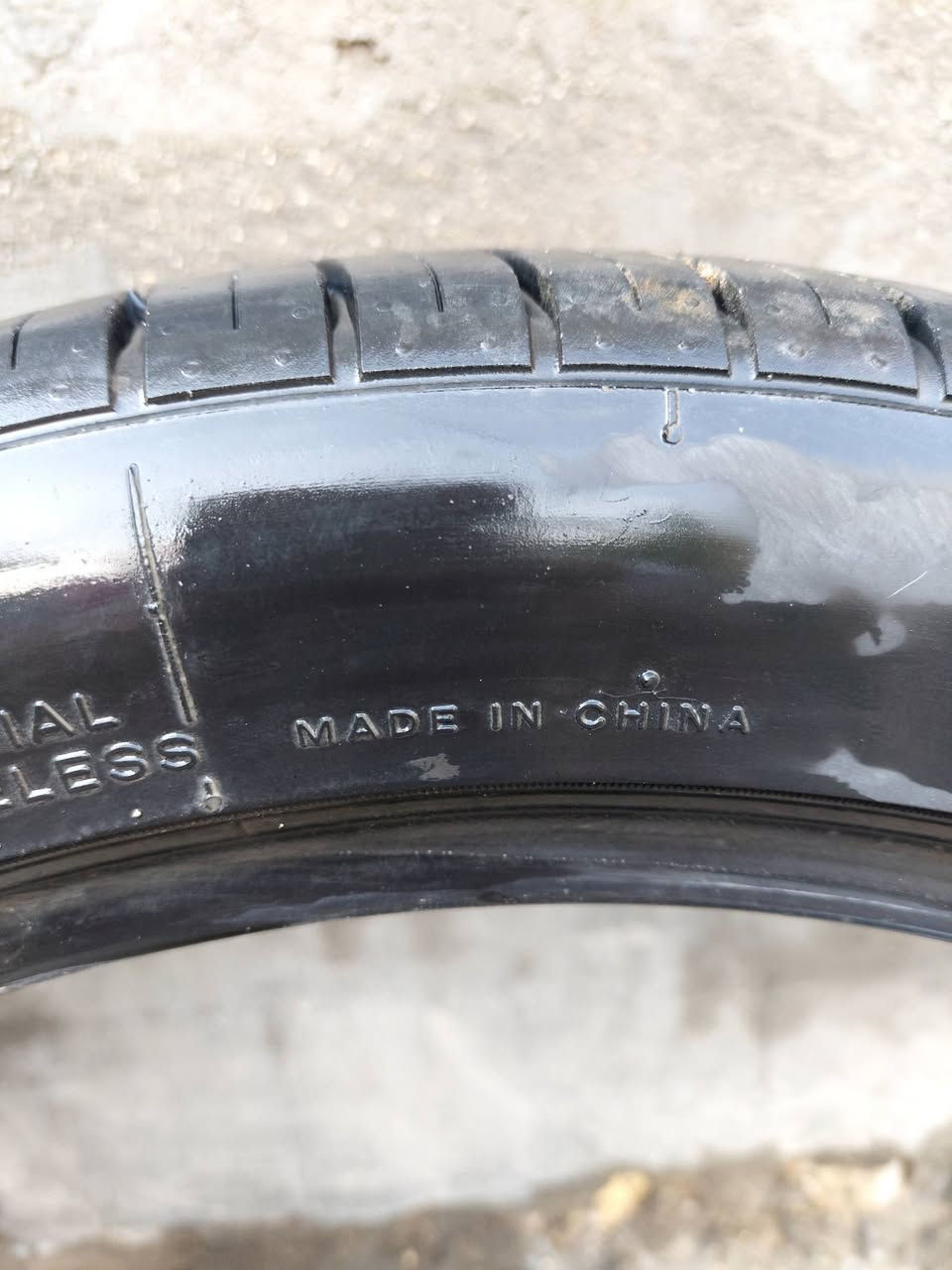 بعد التحية الطيبه قيم واخذهن حجم 215/45/18


**إذا كنت صاحب هذا الإعلان وتريد حذفه لأي سبب، رجاءا أرسل رسالة إلى الدعم الفني**