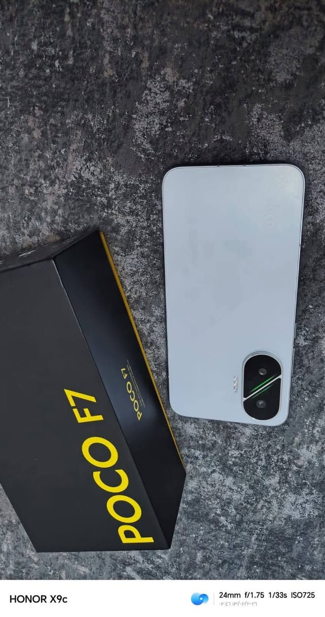 للمراوس أو
للبيع بوكو f7 نظافة 100٪
مع كامل ملحقاتة
ذاكرة 256 عشوائية 12
للبيع بسعر 410 الف
المكان  حي الجامعه
رقمي ***********
