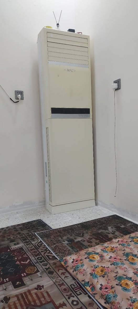 السلام عليكم سبلت جنرال باب اول طنين ونص كنتوري نضيف جدآ تبريد ثلج مكاني بغداد الدورة


**إذا كنت صاحب هذا الإعلان وتريد حذفه لأي سبب، رجاءا أرسل رسالة إلى الدعم الفني**