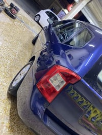 للبيع كيا راندو موديل 2009 مصبوغ احزام جير محرك طخم شرط تخم تاير جديد ...