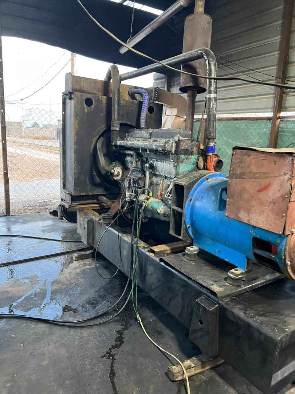 سلام عليكم سكانيا 113
بم88  راس توليد 325  مكينه ابيع ع حمل  عنوان فلوجه سعر 65.    تلفون *********** احمد لفهداوي
