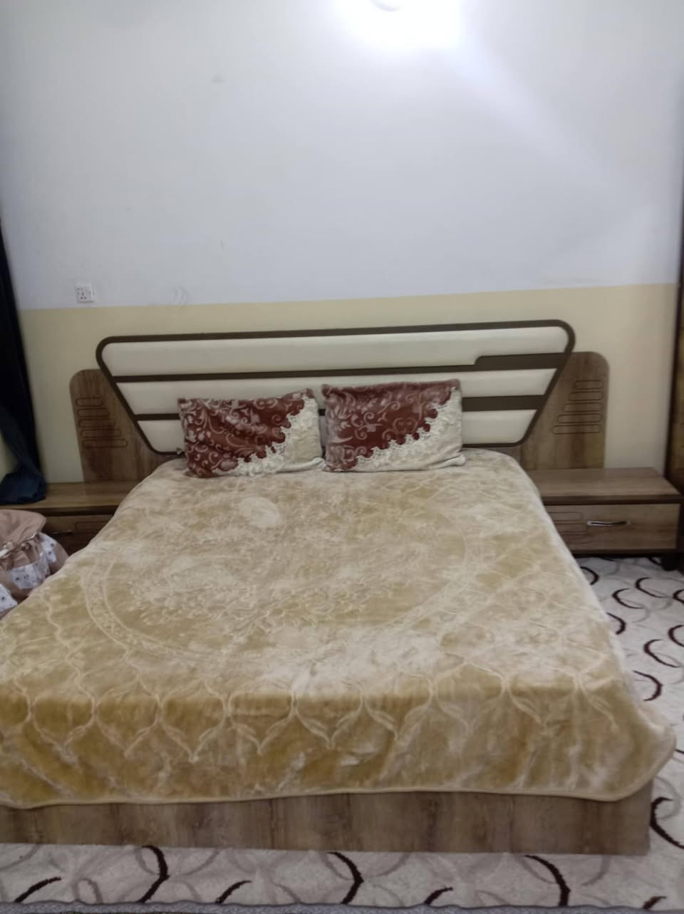 غرفة نوم للبيع جديده ما بيها اي ضرر 6قطع استعمال 5اشهر السعر 450قفل مع النقل والشد العنوان الموصل شارع 60للاستفسار خاص #الموصل #الجميع #للبيع


**إذا كنت صاحب هذا الإعلان وتريد حذفه لأي سبب، رجاءا أرسل رسالة إلى الدعم الفني**