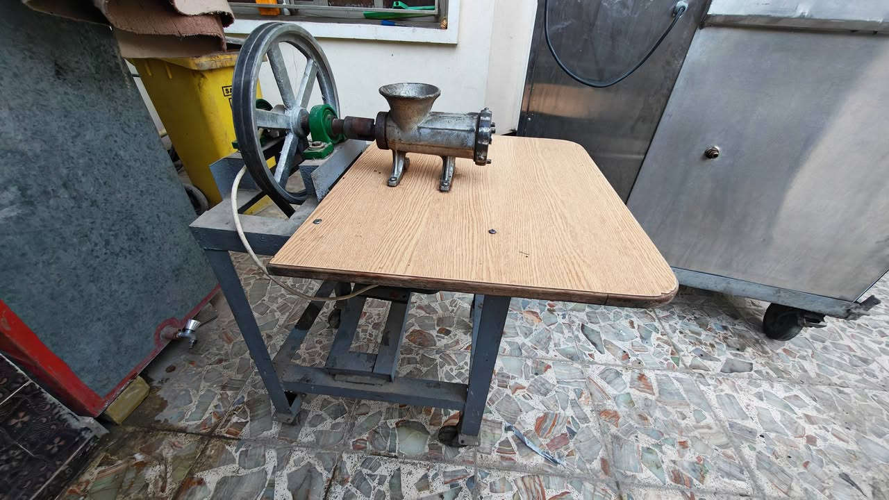 مثرامة للبيع حجم22


**إذا كنت صاحب هذا الإعلان وتريد حذفه لأي سبب، رجاءا أرسل رسالة إلى الدعم الفني**