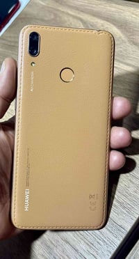 للبيع هواوي Y7 Prime 2019  ذاكرة 64  رام 3 كيكا  السعر 60 الف   ‭0786 ...