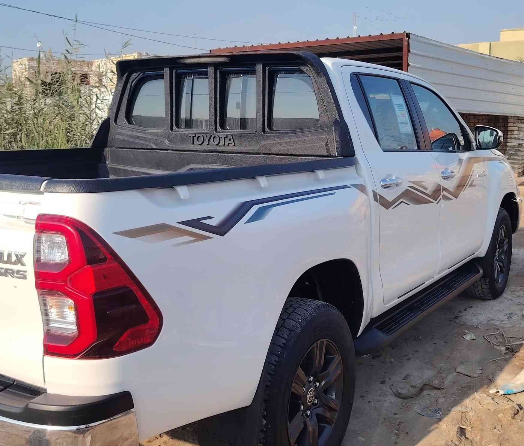 سلام عليكم
هايلوكس فورويل2024 كير واتماتيك سياره جديدة كارتون مكفوله كفاله عامه ماشيه 22 ألف وضع شركة مكينه كير جديد تبريد ❄️ مواصفات فول كويتي دواخل صاج  رقم قادسيه دولي مشروع وطني عنوان الدوانيه


**إذا كنت صاحب هذا الإعلان وتريد حذفه لأي سبب، رجاءا أرسل رسالة إلى الدعم الفني**