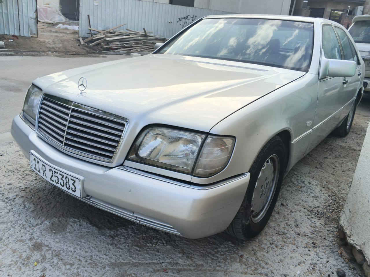 السلام عليكم  مارسدس  شبح موديل 1992 كير ومكينه  ديفور حدديه جدد امامي وخلفي تبريد وتدفه جدد تخم تاير جديد المكان شارع فلسطين  وهذا رقمي  ***********/السعر 11/الف
