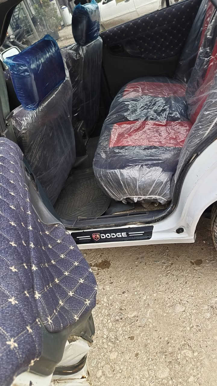 دايو برنس موديل 95 مصبوغه حزام جماليه بدون ضربه سياره نضيفه كير ومكينه جديد تبريد شغال رقم بغداد انكليزي تحويل مباشر السعر 45وبيها مجال 
***********
***********
