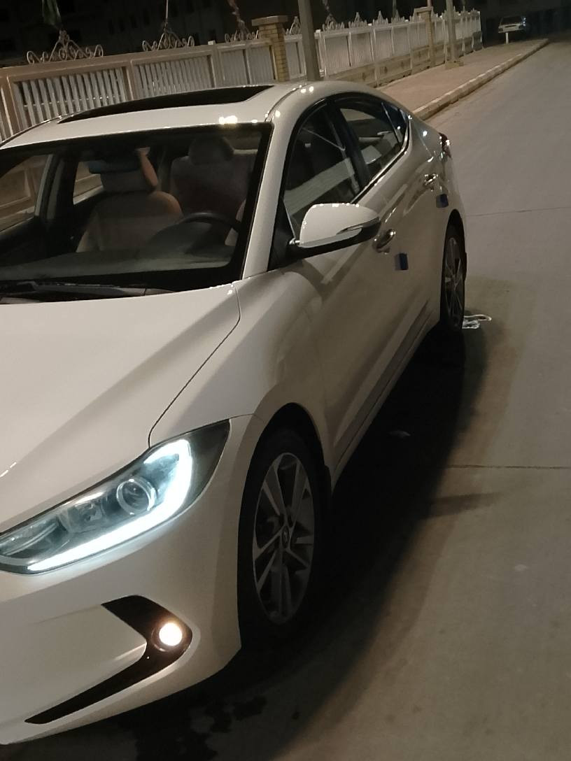 السلام عليكم ...
بيع او امراوس حسب القناعه 
الانتره 2018 خليجي كفاله عامه 
سياره جديده بمعنى الكلمه 
ماشيه 130حقيقي 
رقم بغداد تحويل ثاني يوم 
فول مواصفات 
فتحه 
حساس امامي خلفي 
يدات نيكل 
شباك نيكل 
لد نهاري 
كشنات قلاب 
سياره جاهزه ربع ماذب عليه 
حداديه جديده 
تخم تاير.
عنوان سياره كوت مركز المدينه 
للاستفسار اكثر 
***********
