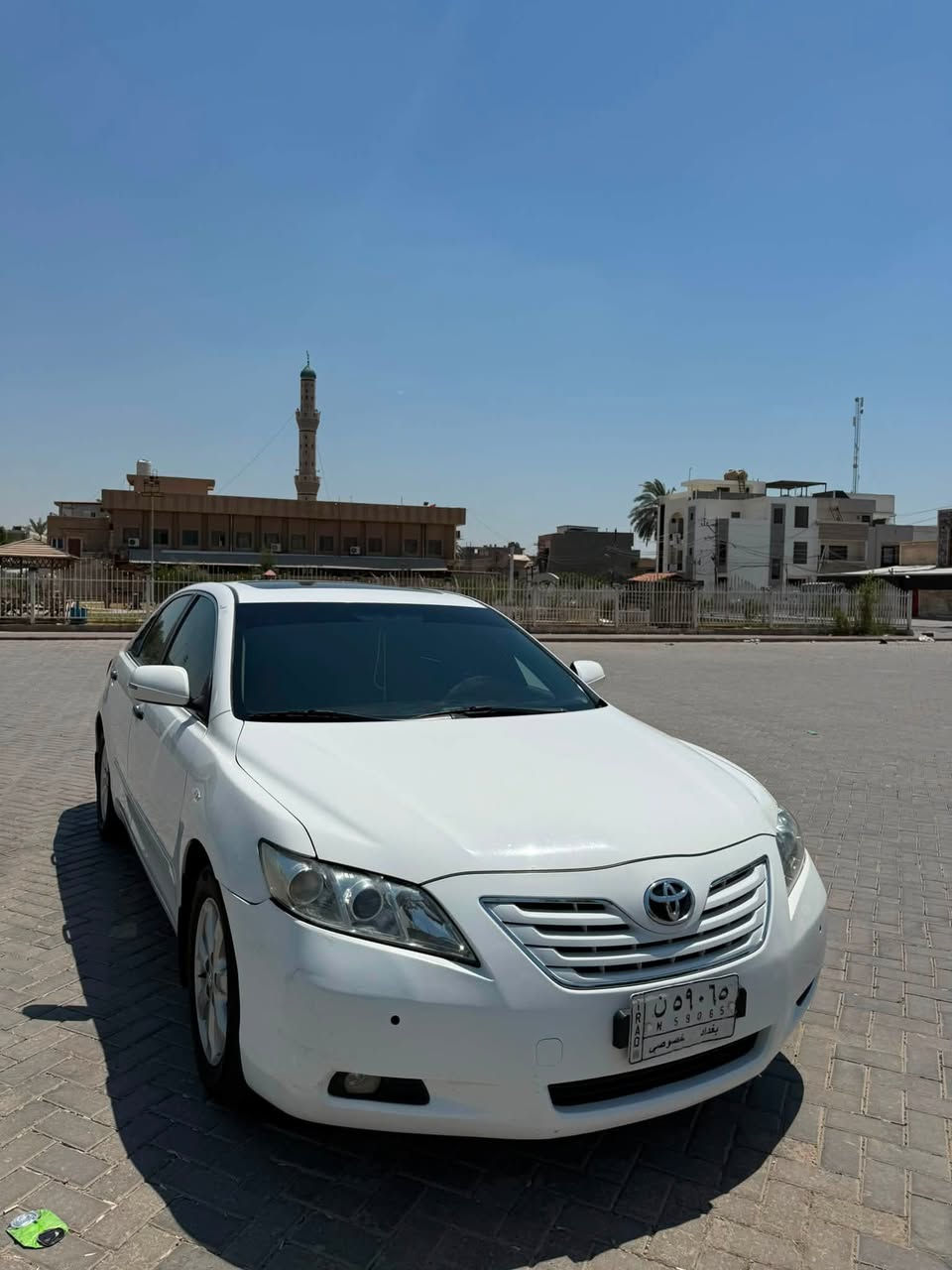 السلام عليكم
للبيع كامري 2009 GLE

فول مواصفات 

تحكمات ستيرن

مانع انزلاق 

فتحه سقف 

حساس امامي 

حساس خلفي 

شاشه كار بلاي

اشاير مري 

كراسي كهربائي

تبريده ثلج  

ماشيه142000km قابل للزياده 

السياره كفاله عامه من الصبغ بيه بارد بسيط للاستفسار 

***********
