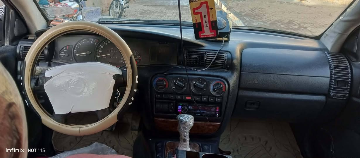 السلام عليكم ورحمة اوبل بزون للبيع سياره جاهزه للخير مكينه كير حداديه تبريد تخم تايه بسمي مداور ثاني يوم رقم انكليزي نجف مكان السيارة الدوانيه قضاء الشنافيه السعر ٤٣ وبيه مجال رقم الهاتف ***********
