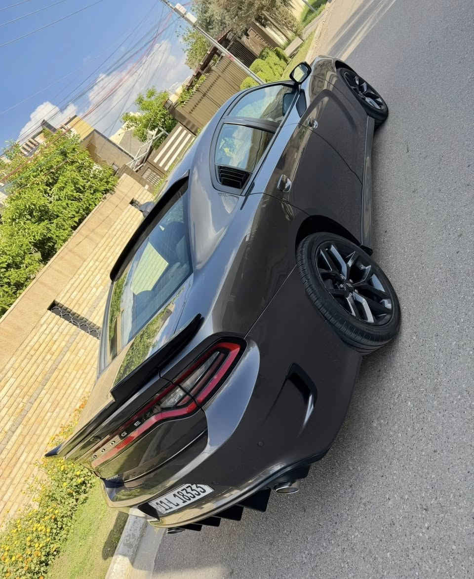 جارجر  موديل 2023 رقم بغداد باسمي ماشيه52 وارد امريكي حادثه موضح بالصوره جاملغ وبنيد بدون دواخل شواصي مكفول بجم دعمايات محدث جيتي محرك 6 سلندر 3600 كير طياره سياره فول عدا فتحه جاهزه من كلشي مكاني بغداد الاطباء
السعر 205

***********
