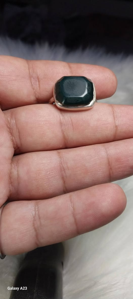 خضره قديمه صياغه يدويه للبيع والسعر خاص


**إذا كنت صاحب هذا الإعلان وتريد حذفه لأي سبب، رجاءا أرسل رسالة إلى الدعم الفني**